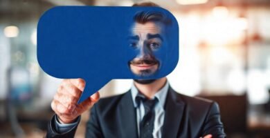Un orador seguro en comunicación vibrante